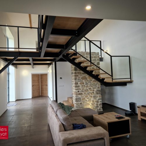 ESCALIERS GUYOT ROANNE ST ALBAN LES EAUX-11-2