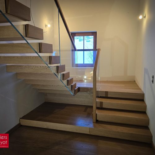 ESCALIERS GUYOT ROANNE ST ALBAN LES EAUX-17